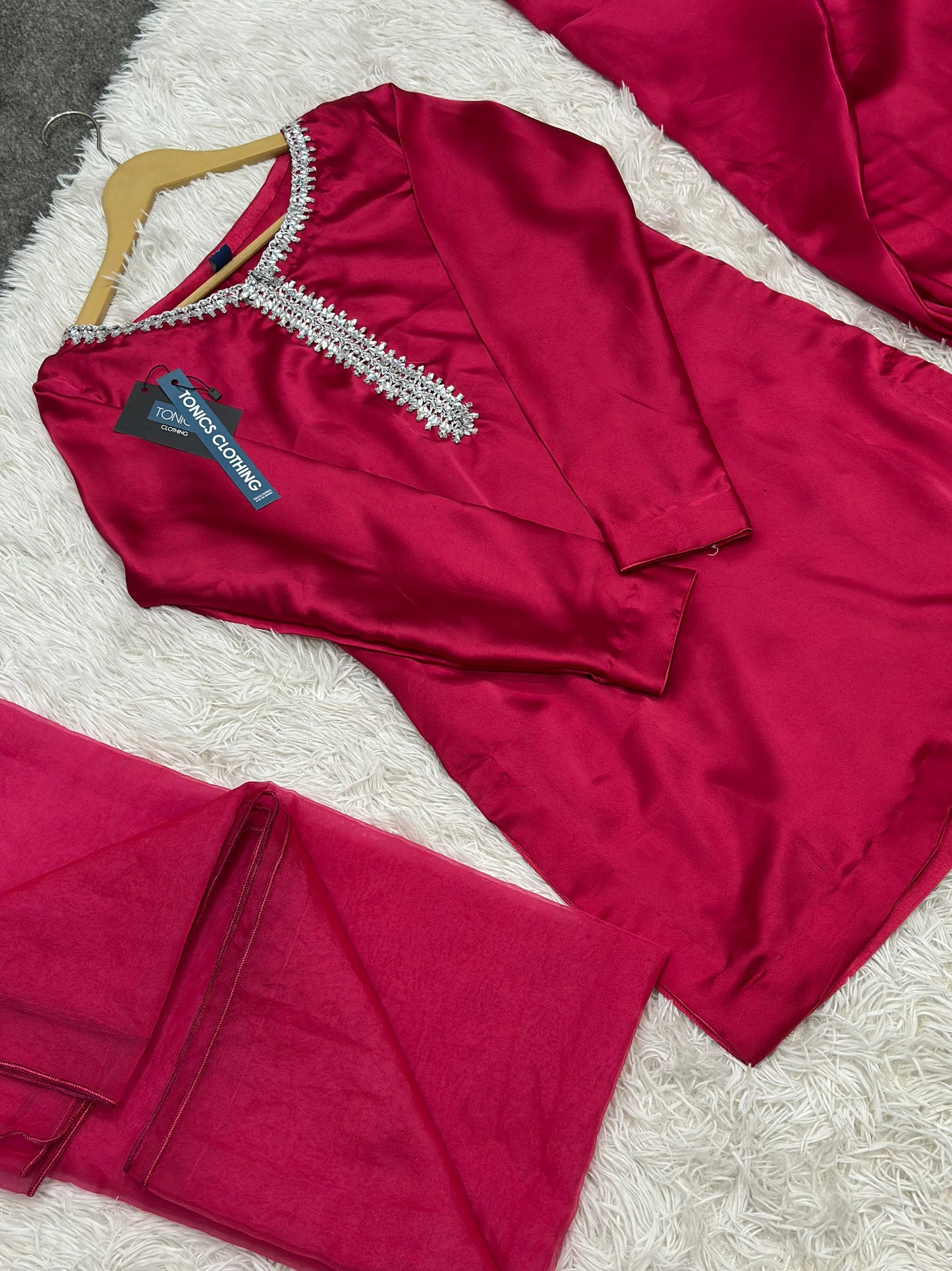 Hot Pink Farshi