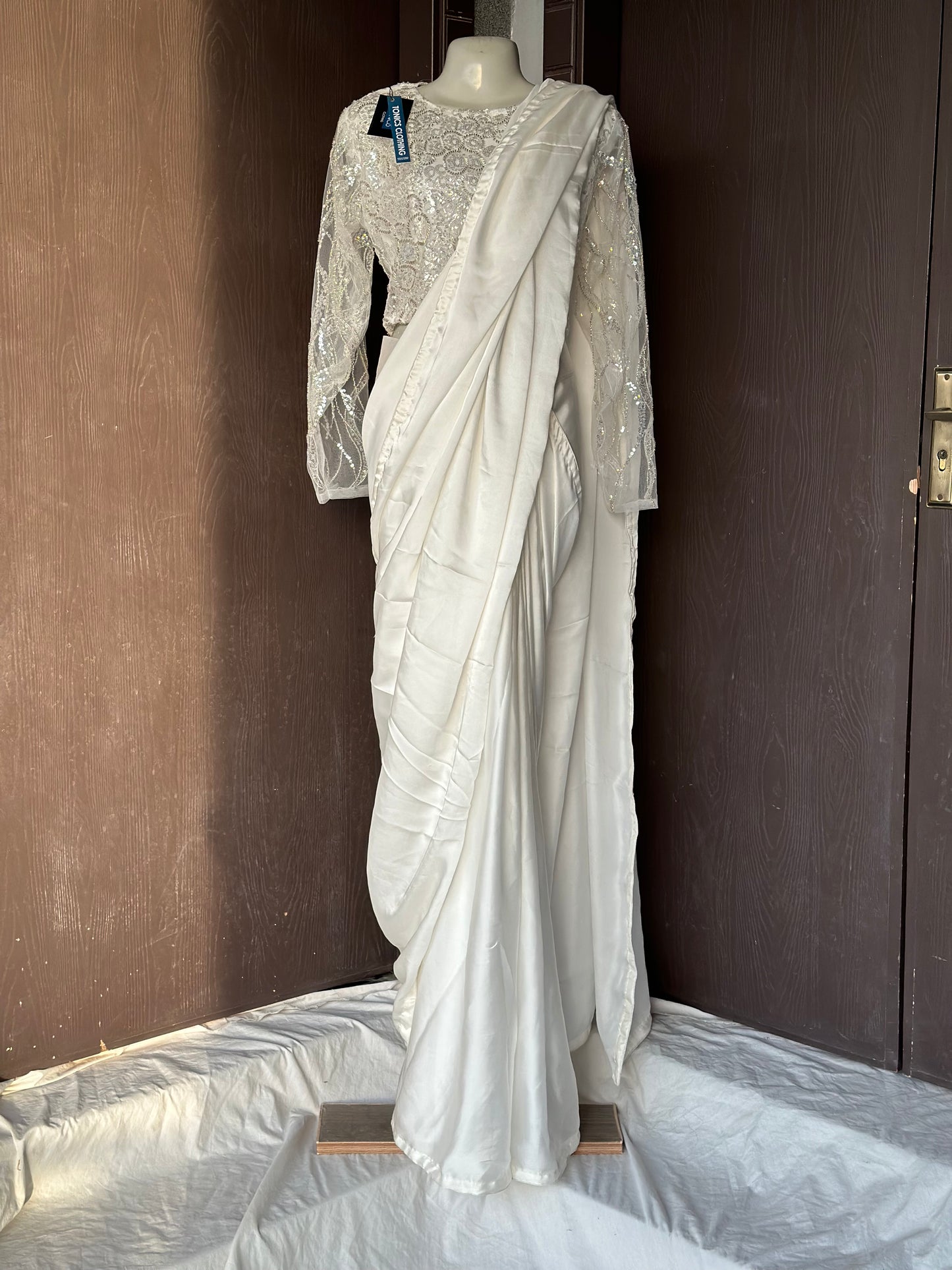 Shamoz silk saree | cut moti net blouse