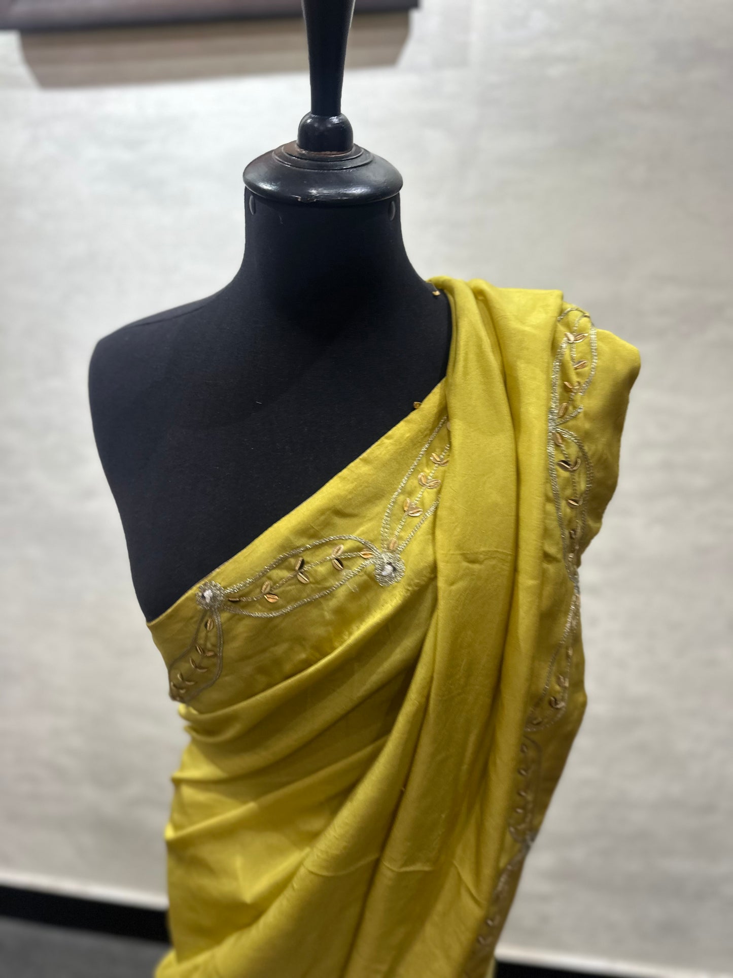 Georgette fabric Saree with Embroidered pallu